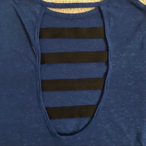 Victoria’s Secret VSX Sport Thumb Holes L/S Tee Sm - Picture 4 of 7